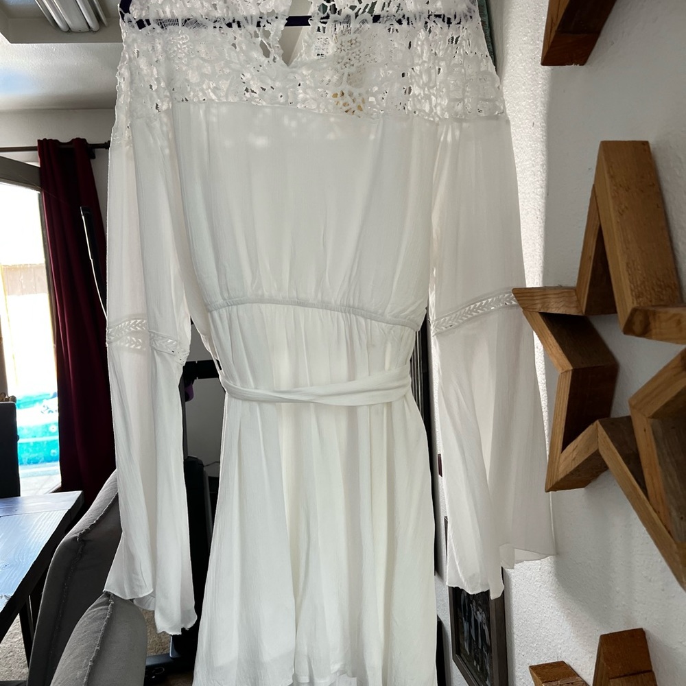 Soft white plus size dress brand new with tags